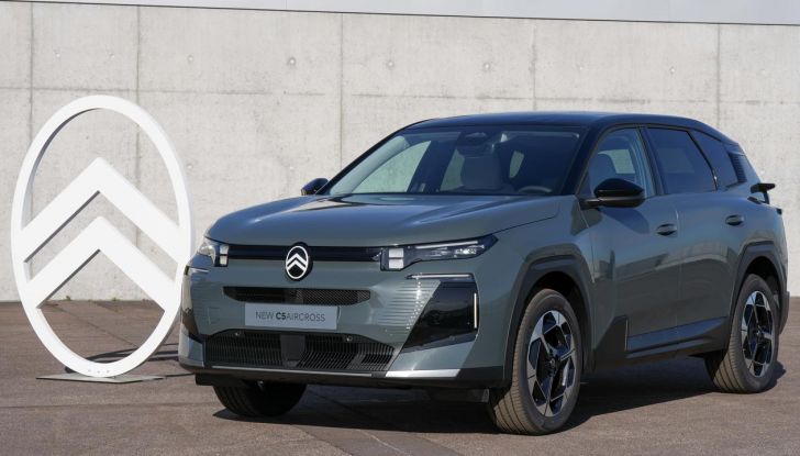 Citroën C5 Aircross 2026: più potenza, spazio e digitalizzazione - Foto 69 di 76