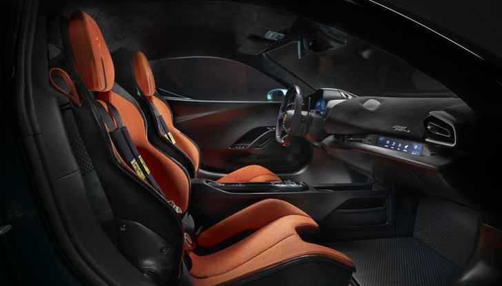 Ferrari 296 Speciale e Speciale A: titanio, carbonio e 880 CV. La formula vincente - Foto 18 di 27