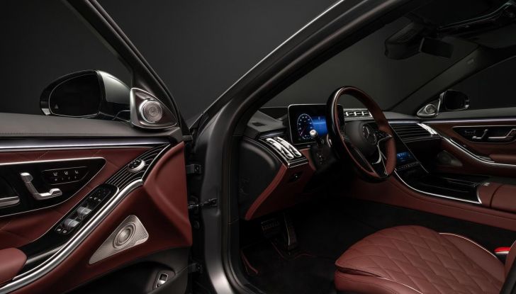 Mercedes Classe S 2025: la regina delle berline si evolve - Foto 4 di 23