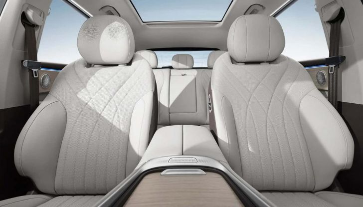 Omoda 9: prezzi di listino del SUV ibrido con consumi da city car - Foto 20 di 34