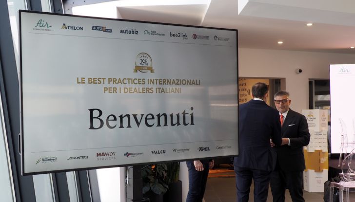 Top Dealers Italia Talk Show presso Centro Porsche Bergamo - Foto 13 di 42
