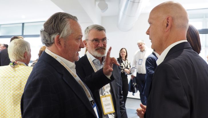 Top Dealers Italia Talk Show presso Centro Porsche Bergamo - Foto 16 di 42