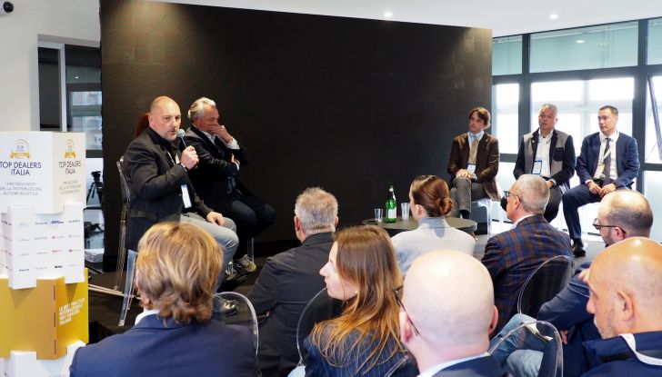 Top Dealers Italia Talk Show presso Centro Porsche Bergamo - Foto 31 di 42