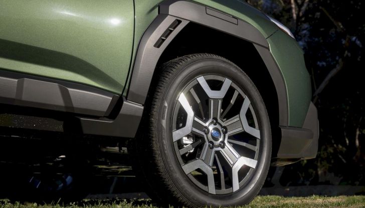 Subaru Outback 2026: con la nuova generazione abbandona le sue radici da station wagon - Foto 9 di 53