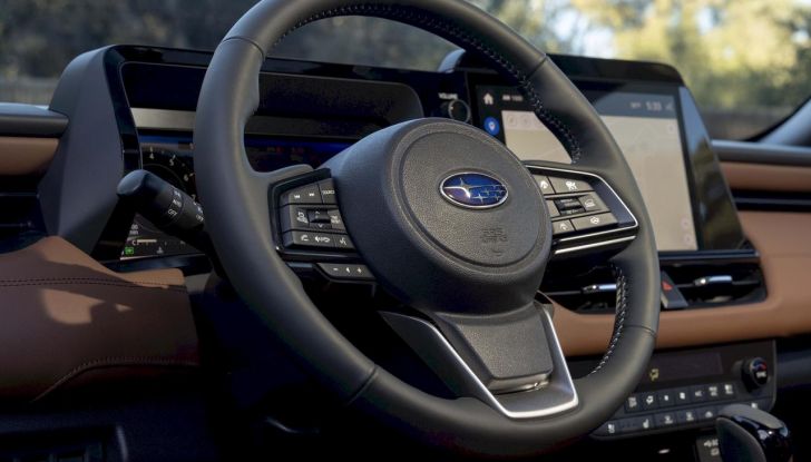 Subaru Outback 2026: con la nuova generazione abbandona le sue radici da station wagon - Foto 13 di 53