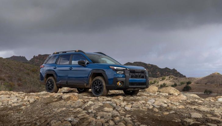 Subaru Outback 2026: con la nuova generazione abbandona le sue radici da station wagon - Foto 32 di 53