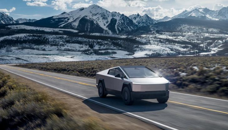 Tesla Cybertruck versione base