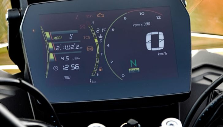 Valico 625DSX, la crossover firmata VOGE che non teme alcun terreno - Foto 2 di 9