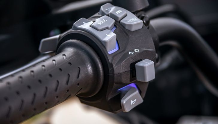 Valico 625DSX, la crossover firmata VOGE che non teme alcun terreno - Foto 5 di 9