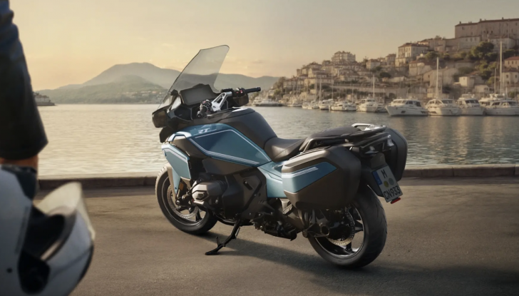 Bmw R 1300 RT 2025, la tourer più tecnologica di sempre - Foto 4 di 9