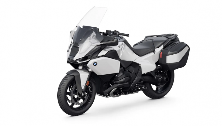Bmw R 1300 RT 2025, la tourer più tecnologica di sempre - Foto 7 di 9
