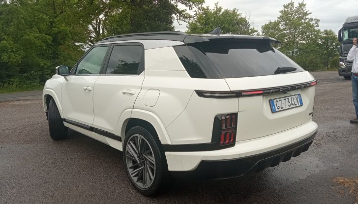 KGM Actyon prova su strada, motorizzazioni e caratteristiche tecniche - Foto 2 di 11