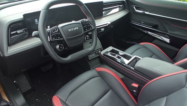 KGM Actyon prova su strada, motorizzazioni e caratteristiche tecniche - Foto 10 di 11