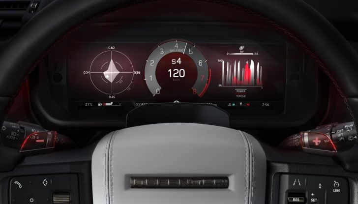 Land Rover Defender 2026: più smart, più bella, sempre inarrestabile - Foto 28 di 49