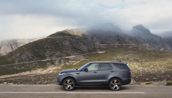 Land Rover Discovery compie 35 anni: ecco le esclusive edizioni Tempest e Gemini - Foto 22 di 33