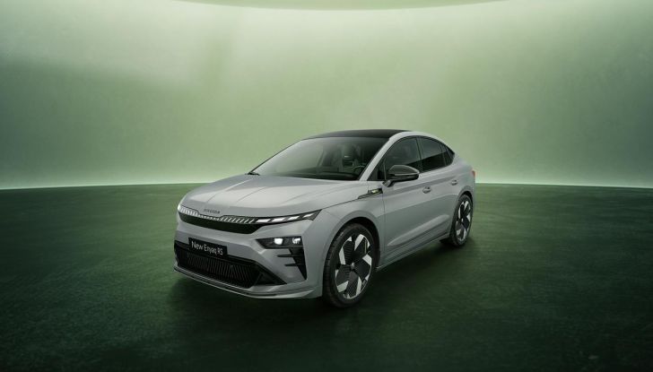 Skoda Enyaq RS: quando l’elettrico incontra la sportività - Foto 13 di 24