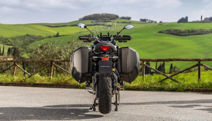 Yamaha Tracer 7 2025: design affilato e dotazioni premium alzano l’asticella del segmento - Foto 35 di 41