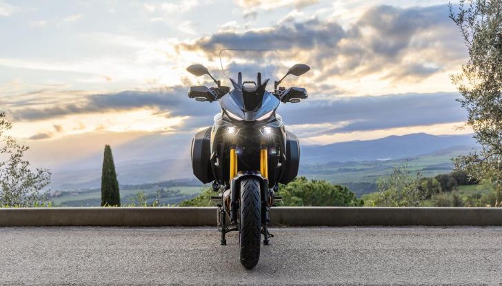 Yamaha Tracer 7 2025: design affilato e dotazioni premium alzano l’asticella del segmento - Foto 34 di 41