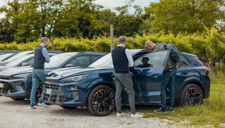 Gamma Cupra e-HYBRID: più autonomia, prestazioni e tecnologia - Foto 36 di 63