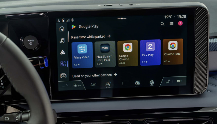 Nuova Nissan Micra 2025: annunciata la gamma per l’Italia - Foto 8 di 17