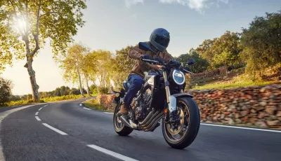 Modern classic sportive ed eleganti: 5 moto sotto i 9.000 euro da non perdere