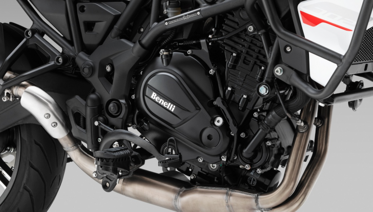 Benelli presenta le nuove TRK 702 e TRK 702 X Euro 5+ - Foto 3 di 24