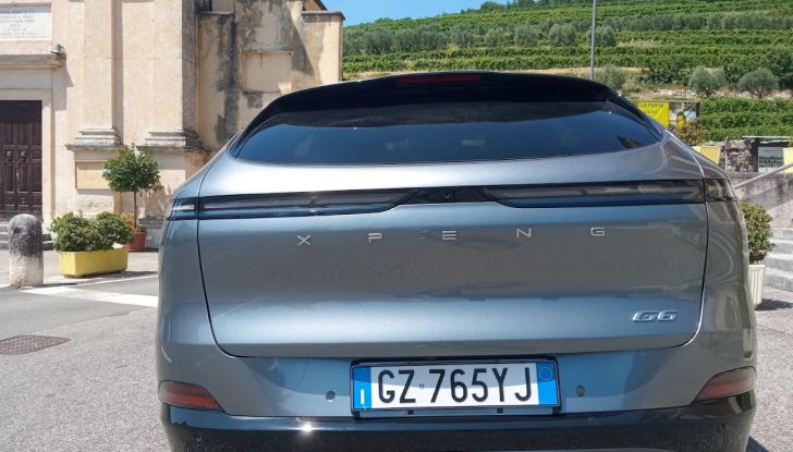 Test Drive XPENG G6 e XPENG G9: prova su strada, prezzi e autonomia - Foto 28 di 35