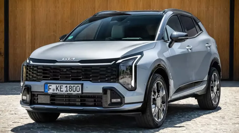 Nuova Kia Sportage 2025: restyling all’insegna di tecnologia, stile e sostenibilità