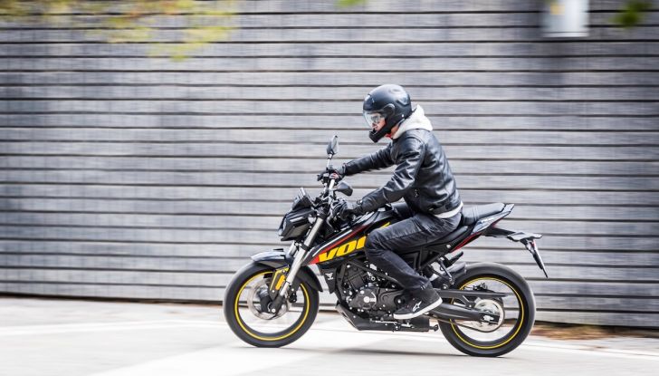 Naked 125 sotto i 3.000 euro: ecco le migliori moto per neopatentati - Foto 4 di 18