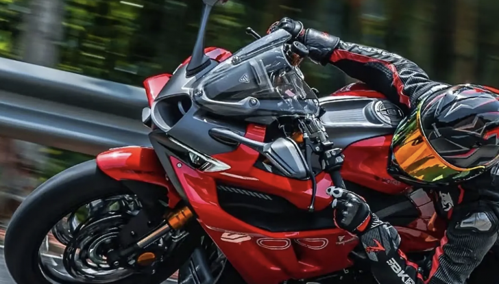 Voge RR500S, la sportiva 500 cinese 4 cilindri che punta in alto - Foto 1 di 4