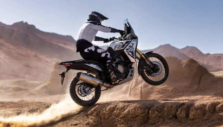 Voge Valico 800 DSX Rally: la nuova crossover cinese da fuoristrada a 8.290 euro - Foto 2 di 7