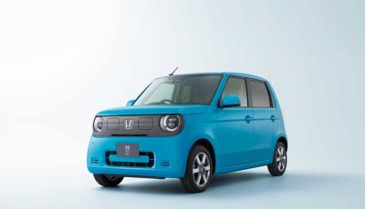 Honda N-ONE e 2025: debutta in Giappone la nuova citycar elettrica