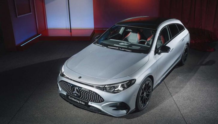 Mercedes-Benz CLA Shooting Brake 2025: la prima station wagon full-electric della Stella - Foto 2 di 22