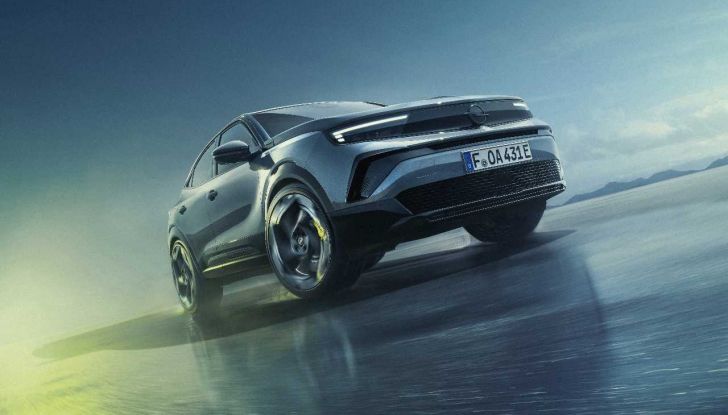 Opel Mokka GSE 2025: 280 CV, 200 km/h e design sportivo ispirato al rally - Foto 9 di 9