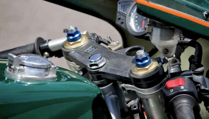 Cafè racer fai-da-te: Moto8ight lancia il kit per costruirsi la moto in garage - Foto 4 di 11