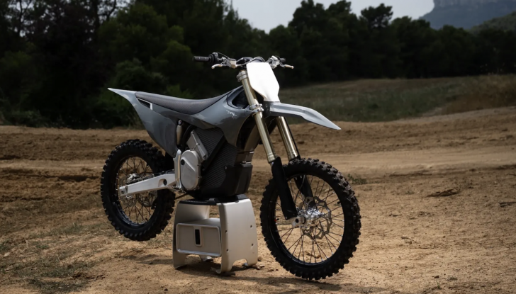 Varg MX 1.2, la cross elettrica che sfida le 450 a benzina - Foto 3 di 9