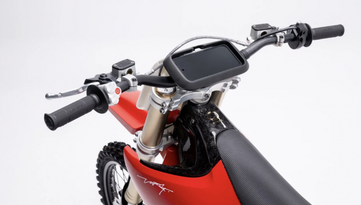 Varg MX 1.2, la cross elettrica che sfida le 450 a benzina - Foto 4 di 9