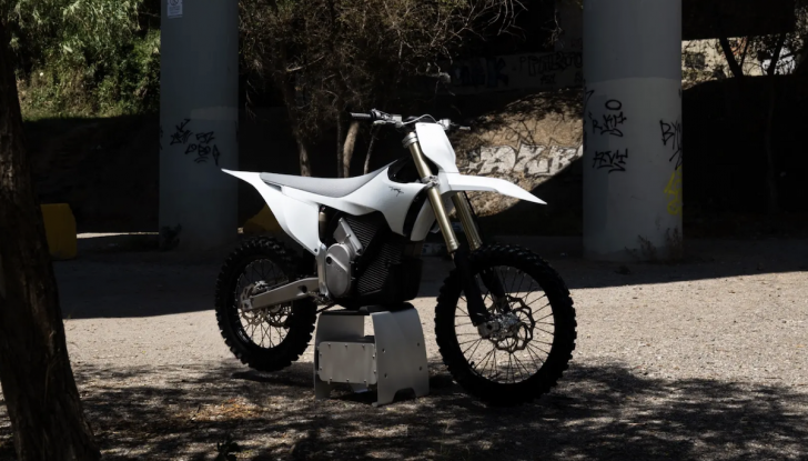 Varg MX 1.2, la cross elettrica che sfida le 450 a benzina - Foto 8 di 9