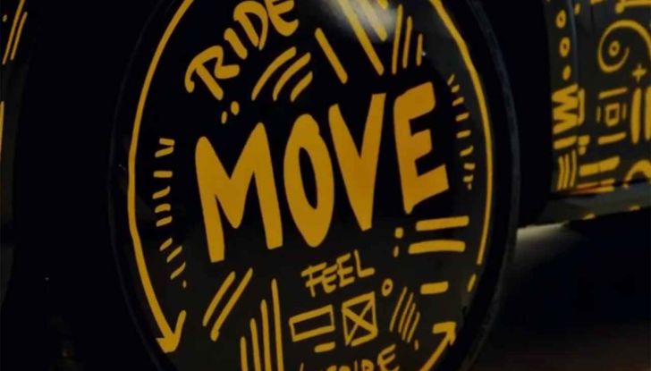 Volkswagen T-Roc 2025: nuova generazione, teaser interni e debutto a Monaco - Foto 5 di 9