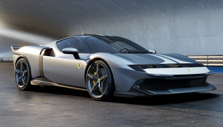 Ferrari 849 Testarossa: 1.050 cavalli e tecnologia da fantascienza - Foto 1 di 14