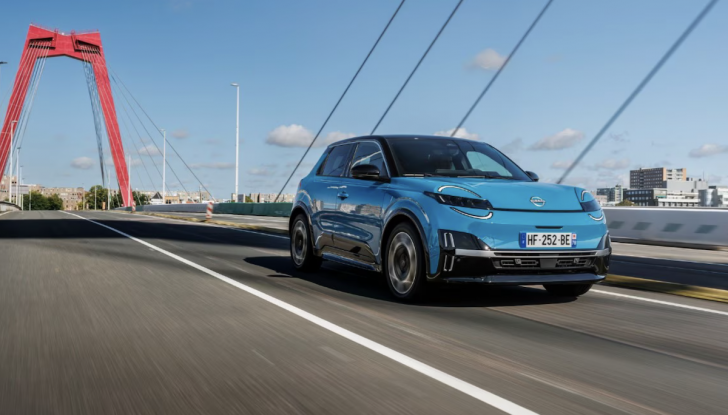 Nissan Micra elettrica: il ritorno della compatta giapponese - Foto 7 di 16