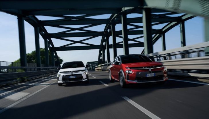 La nuova Lancia Ypsilon ibrida è in pronta consegna: offerta esclusiva per settembre - Foto 2 di 5