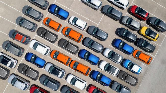 Auto usate: scenderanno ancora o torneranno a salire? La previsione fino al 2035