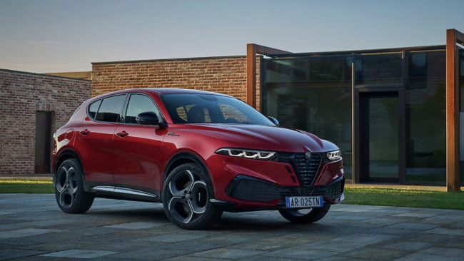Nuova Alfa Romeo Tonale: evoluzione sportiva e tecnologica per un’esperienza di guida emozionante