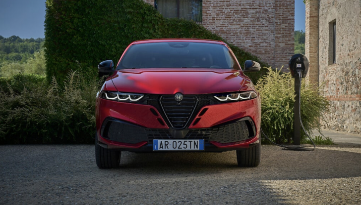 Nuova Alfa Romeo Tonale: evoluzione sportiva e tecnologica per un’esperienza di guida emozionante - Foto 14 di 15