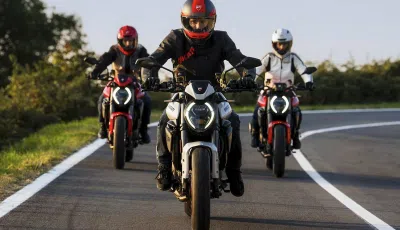Ducati Monster 2026, rivoluzione totale: nuovo V2 e tecnologia da superbike