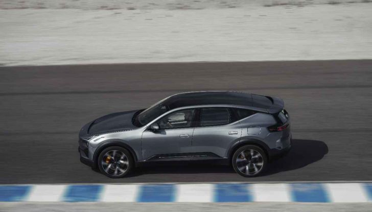 Polestar 3 Model Year 2026: nuova architettura a 800 Volt e ricarica più veloce - Foto 10 di 21
