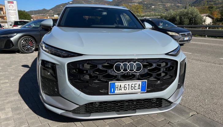Nuova Audi Q3 e-hybrid prova su strada, motorizzazioni e consumi - Foto 2 di 14