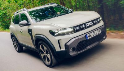 Dacia Duster Model Year 2026: nuove motorizzazioni ibride e aggiornamenti di gamma