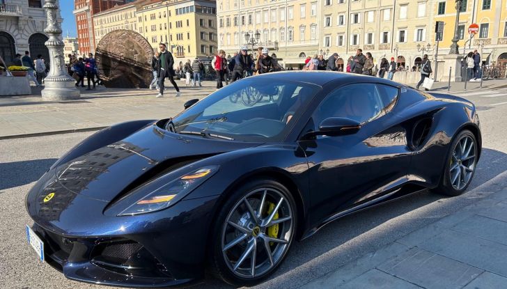 Lotus Emira, prova su strada e prestazioni - Foto 1 di 5